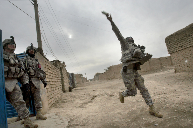 Illustration for article titled The Army Is Redesigning Its Smoke Grenade For the First Time Since WWII
